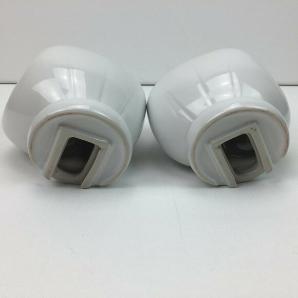 Disney Scattered Mickey Mouse Parts Ceramic Glove Towel Holder HTF Bath Decor - Picture 4 of 9